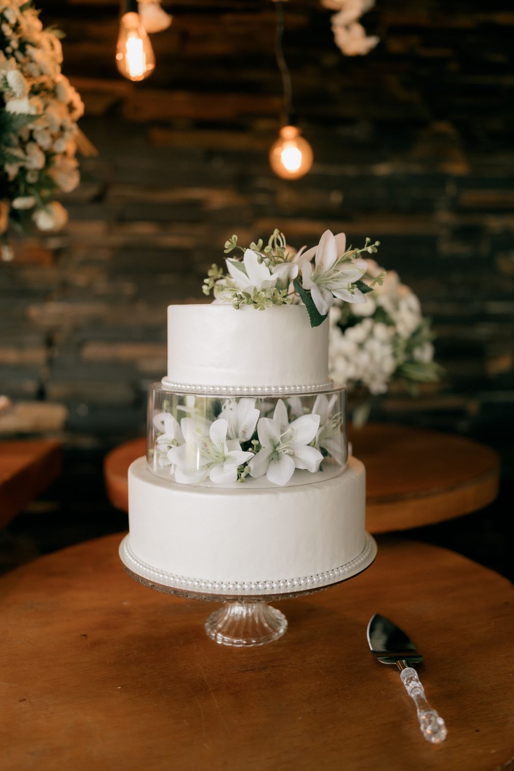 Tiered wedding cake